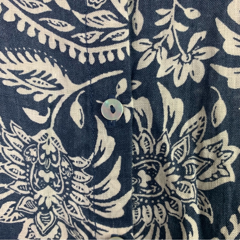 Sigrid Olsen Blue and White‎ Casual Button Down 100% Linen Shirt - Picture 2 of 7